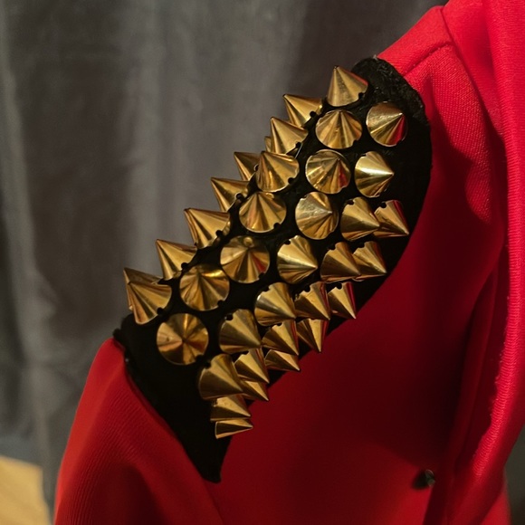 Red Spiked Shoulder Blazer Jacket - Picture 4 of 5